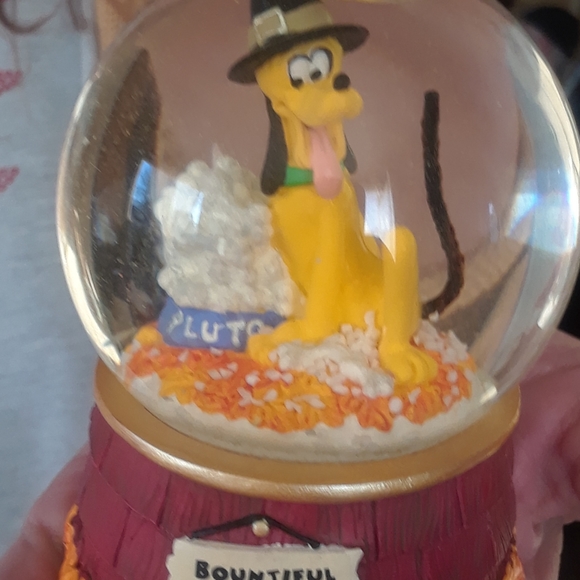 The Bradford Exchange Other - 🎅 Disney Limited Collectable 🎅